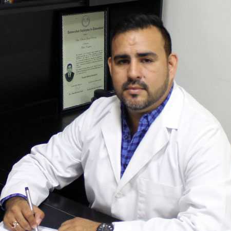 podiatra diego garza - Dr. Diego Garza · Centro Medico del Pie